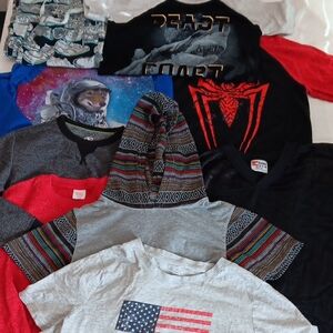 Multicolor Kids Graphic T-Shirt Set